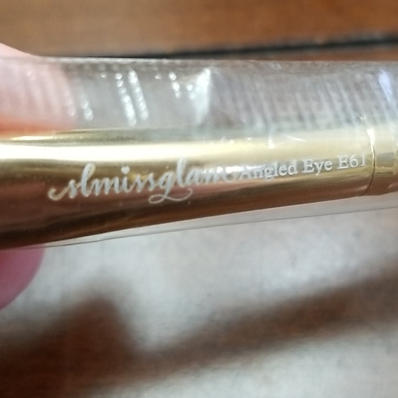 😍 SL MISSGLAM EYE BRUSH - Picture 5 of 5